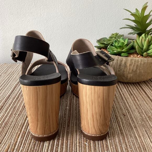 EARTHKEEPERS by TIMBERLAND Leather Strappy Brown Wedge Platform Sandals 6.5 - Picture 4 of 7